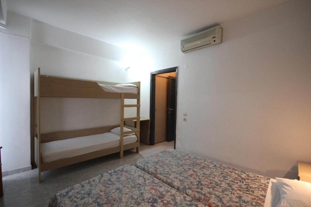 Moschos Hotel Rhodes City الغرفة الصورة